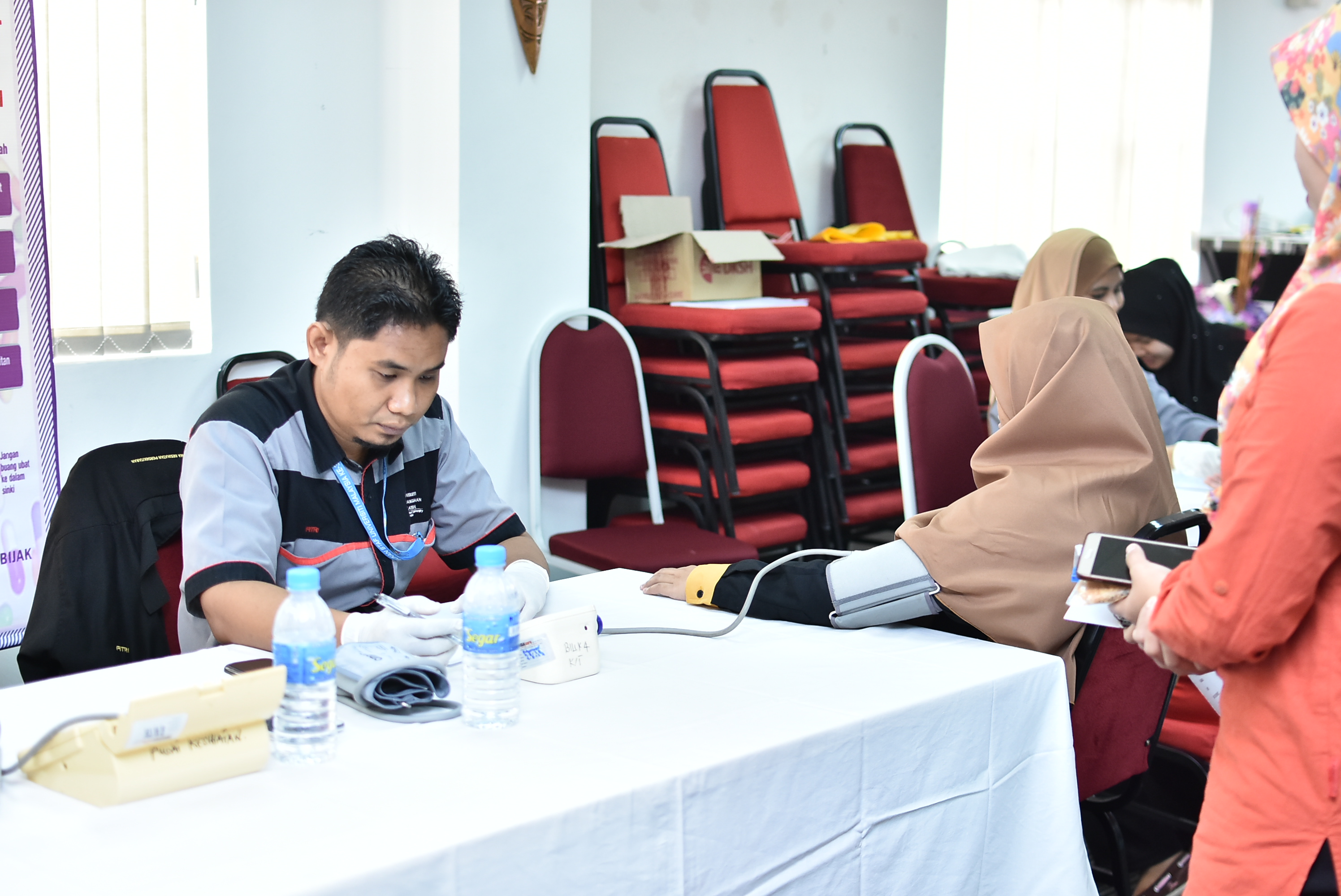 UKM 9009